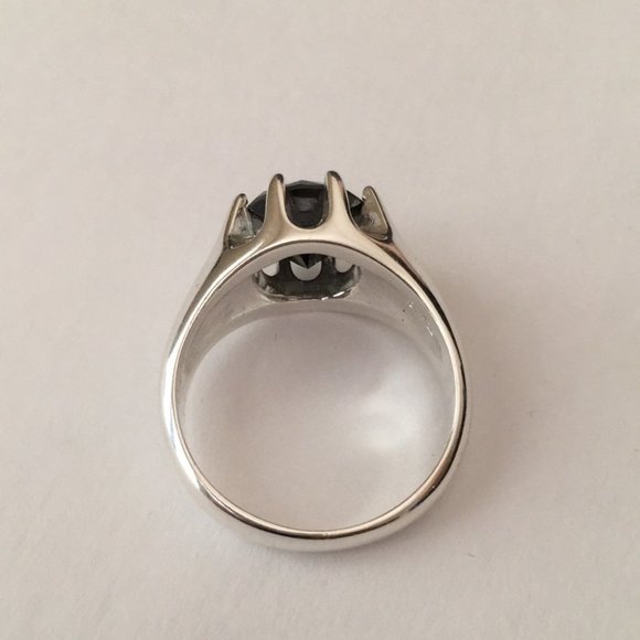 3.32cts Genuine Black Diamond Ring - Picture 7 of 12